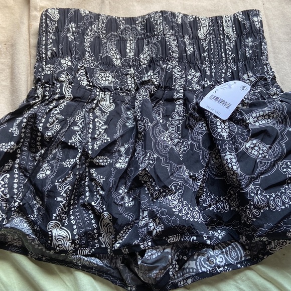 FREE PEOPLE The Way Home Short - Picture 3 of 5